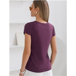 Нарядная футболка с блестящим принтом