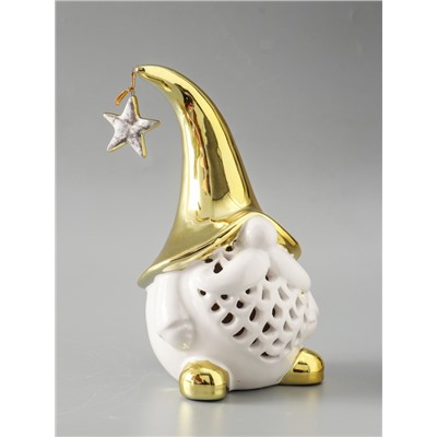 УЦЕНКА Сувенир керамика свет "Гном в золотом колпаке со звездой" белый 11,6х10,7х19,3 см