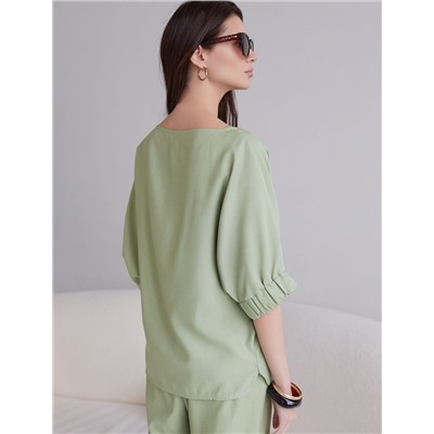 Свободная блузка с вырезом лодочка из плотного лиоцелла