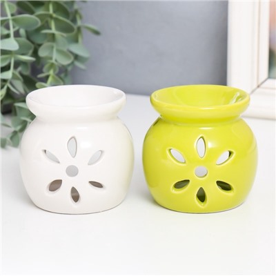 Аромалампа для эфирных масел «Цветок», 7×6.8×6.8 см, МИКС