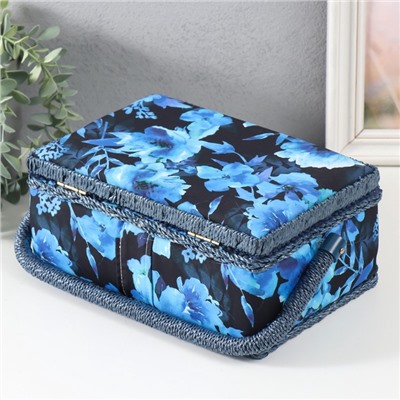 Шкатулка для рукоделия и шитья «Голубые цветы на синем», хранение ниток, иголок, мелочи, 24×16×11 см