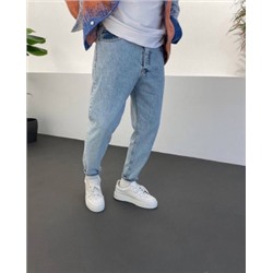 Джинсы #22490395