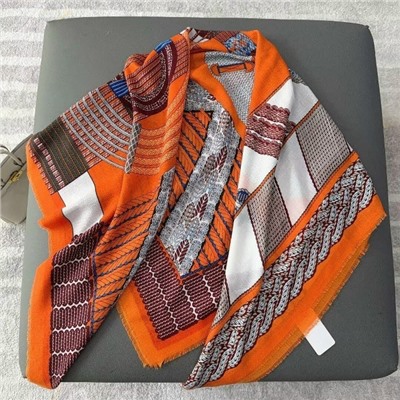 Платок #23052910