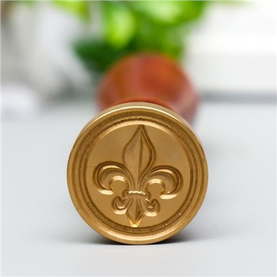 Печать для сургуча с деревянной ручкой «Геральдическая лилия», 9×2.5×2.5 см