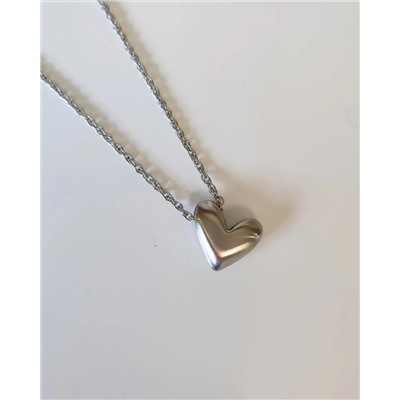 Кулон на цепочке