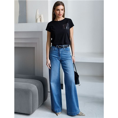 Нарядная футболка с принтом пайетками