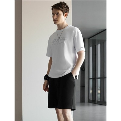 Шорты из тонкого футера с карманом на молнии