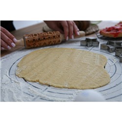 Скалка новогодняя Доляна, фигурная, 30×4 см, рабочая часть 11.5 см, вращающаяся