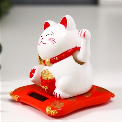 Маятник настольный антистресс «Кот баюн на коврике: иероглиф - Счастье в дом», пластик, 7.5×6.5×6.8 см