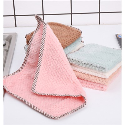 Салфетка из микрофибры с петлей тонкая, 23*22 см