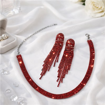 Комплект вечерней бижутерии со стразами чокер и серьги, цвет: красный, арт.012.098