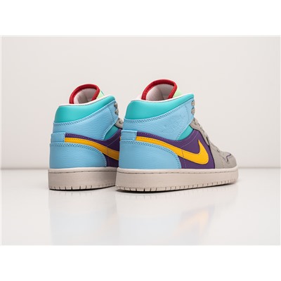 Кроссовки Nike Air Jordan 1 Mid