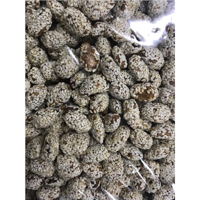 Миндаль с мёдом в кунжуте коробка 1.5 кг