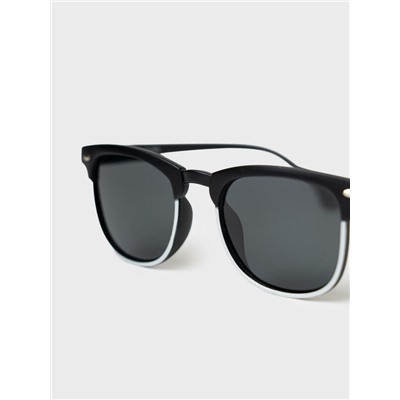 Солнцезащитные очки с поляризацией для детей