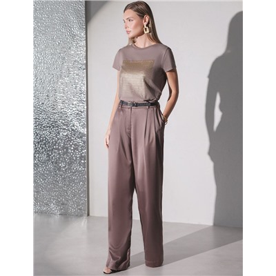 Нарядная футболка с блестящим принтом фольгой