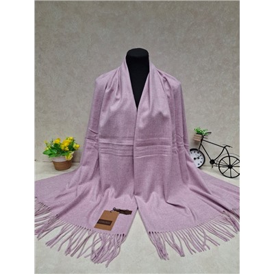 Тёплый палантин, цвет светло фиолетовый