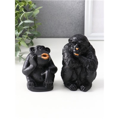 Набор фигурок «Обезьяны», 2 шт., 6.5×6.5×10 см, 6.5×5.5×7.5 см, чёрный
