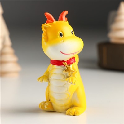 Фигурка полистоун «Маленький дракоша со звёздочкой», 5×4×8 см, МИКС