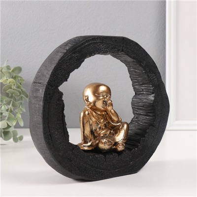 Фигурка полистоун «Маленький Хотей смеющийся, в арке из спила дерева», 6×21×19 см