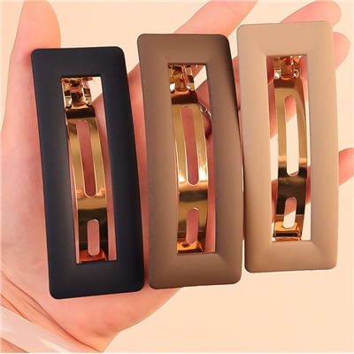 Заколка-автомат прямоугольная матовая 9,5 см.