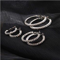 Набор сережек-колец с сияющими кристаллами 3 пары разного диаметра