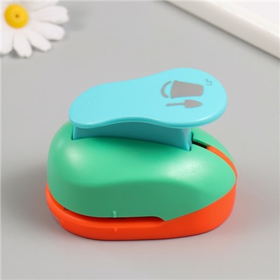 Дырокол фигурный рисунок 3.8×3.8 см «Песочница», 7×5.2×9.2 см, МИКС