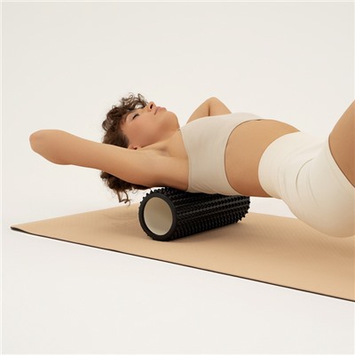 Ролик массажный Sangh, 33×12 см, цвет чёрный