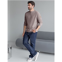 Джемпер легкий из фактурного эластичного трикотажа с принтом