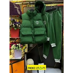 Спортивный костюм #23345248