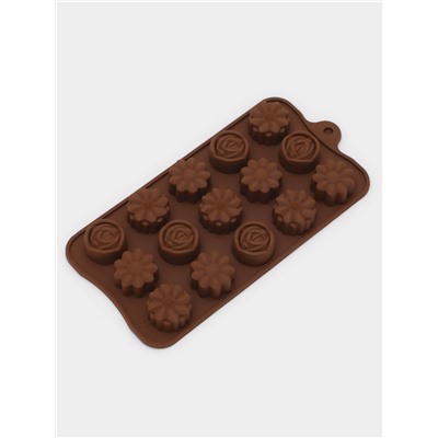 Форма для конфет и шоколада Доляна «Ассорти», силикон, 22×10.5×1.5 см, 15 ячеек (d=2.7 см), коричневая