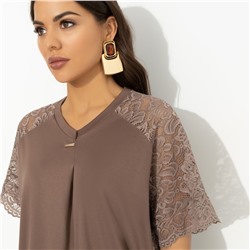 Футболка комбинированная с кружевом, Гармония без усилий