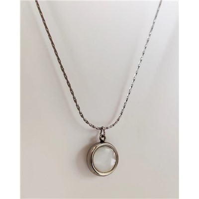 Кулон на цепочке