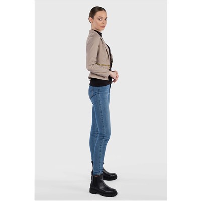 08-0002 Ветровка