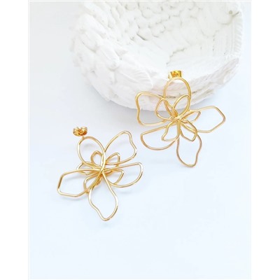 Стильные серьги