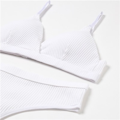Комплект нижнего белья женский (топ, трусы) Collorista, белый, размер 44-46