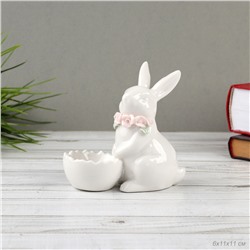 Фигурка Кролик с цветами / 19068 /уп 48/