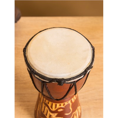 Сувенирный музыкальный инструмент барабан джембе «Светлый», 15×9×9 см, МИКС