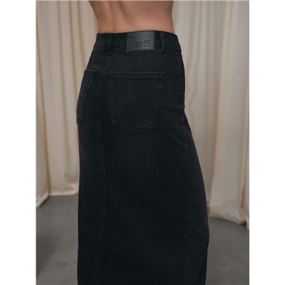 Актуальная коллекция CONTE CON-815 Чёрная джинсовая юбка-midi с вытачками и разрезом