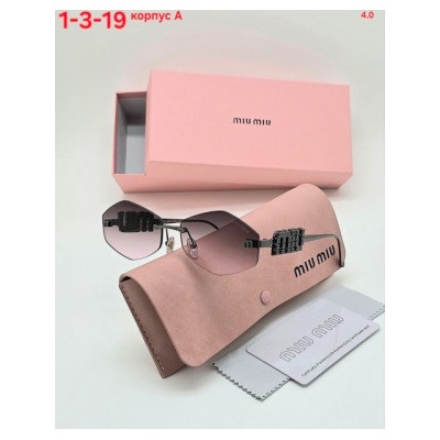 Солнцезащитные очки #22889512