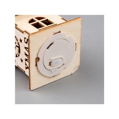 Ёлочная игрушка «Домик с колокольчиками», 6×4.5×4.5 см, от батареек, свечение тёплое белое