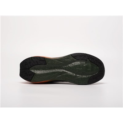 Кроссовки Asics Novablast 3