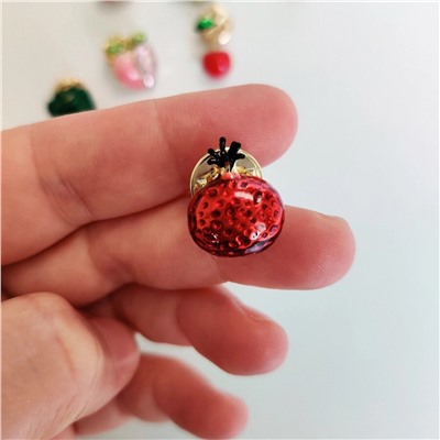 Брошь Гранат