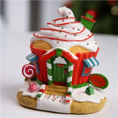 Светодиодная фигура «Домик из сладостей» 13×12×9 см, полистоун, от батареек AG3×3, свечение тёплое белое