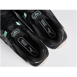 Кроссовки Mizuno Wave Lightning Z8