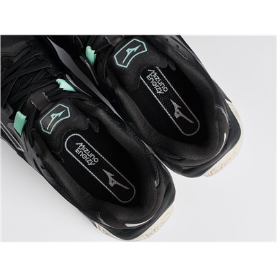 Кроссовки Mizuno Wave Lightning Z8