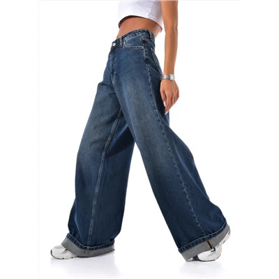 Женские джинсы широкие с подворотом CRACPOT