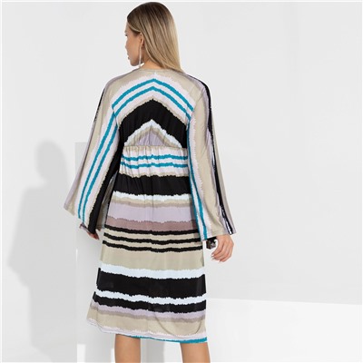 Платье со свободными рукавами, Тайна образа