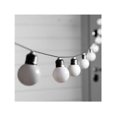 Гирлянда «Нить», 2.7 м, с насадками «Белые шары», уличная, IP44, 10 LED, 8 режимов, солнечная батарея, тёмная нить, свечение белое