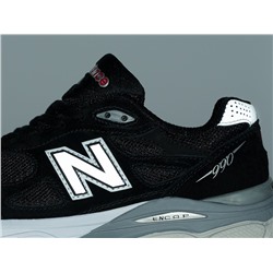 Кроссовки New Balance 990 v3