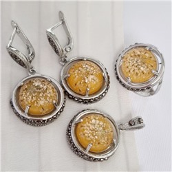 Крупный комплект ювелирной бижутерии серьги, кулон и кольцо 18 р, покрытие: посеребрение, вставка: фианиты, искусственный камень, сухоцветы, цвет: графитовый и желтый, арт.213.880-18